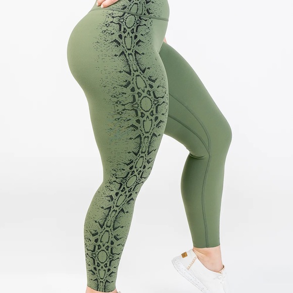 NKD LEGGINGS - Picture 4 of 4